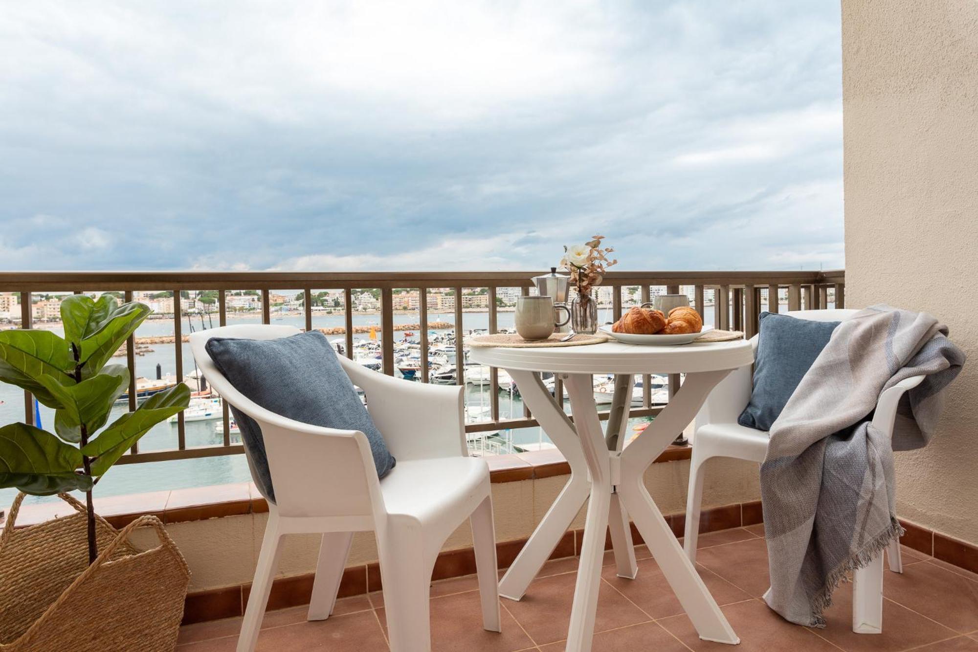 Estudio Con Terraza Lorena L' Escala Kültér fotó
